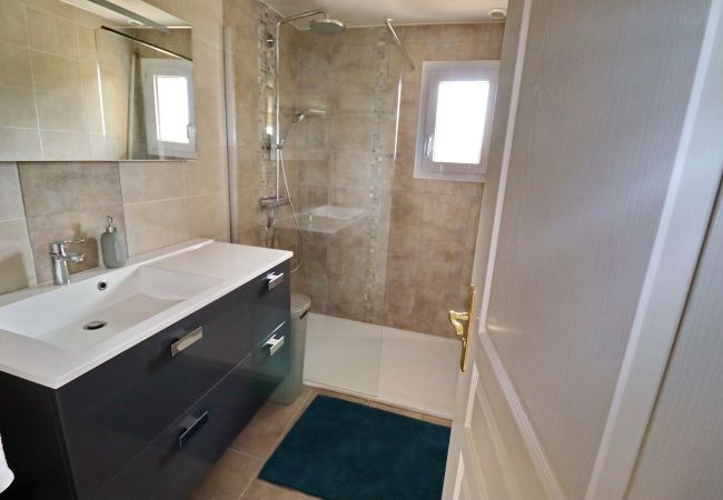 Villa à Plouhinec - 688-Villa de la Baie, vue mer, à 300m de la plage Villa à Plouhinec - 688-Villa de la Baie, vue mer, à 300m de la plage