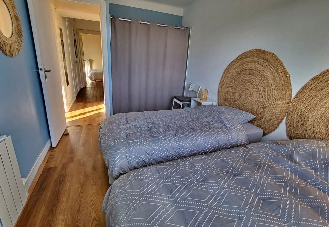 Maison à Plouhinec -   719-Villa Hortensias au calme entre terre et mer Maison à Plouhinec -   719-Villa Hortensias au calme entre terre et mer