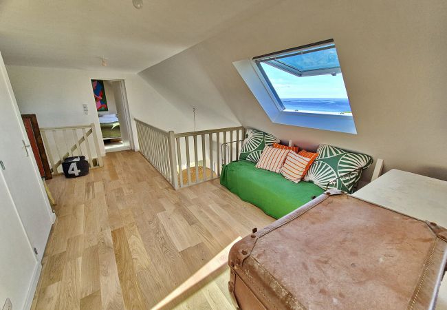 Villa à Primelin - 727- Superbe vue mer, grand confort, les pieds dans l'eau à St Tugen Villa à Primelin - 727- Superbe vue mer, grand confort, les pieds dans l'eau à St Tugen