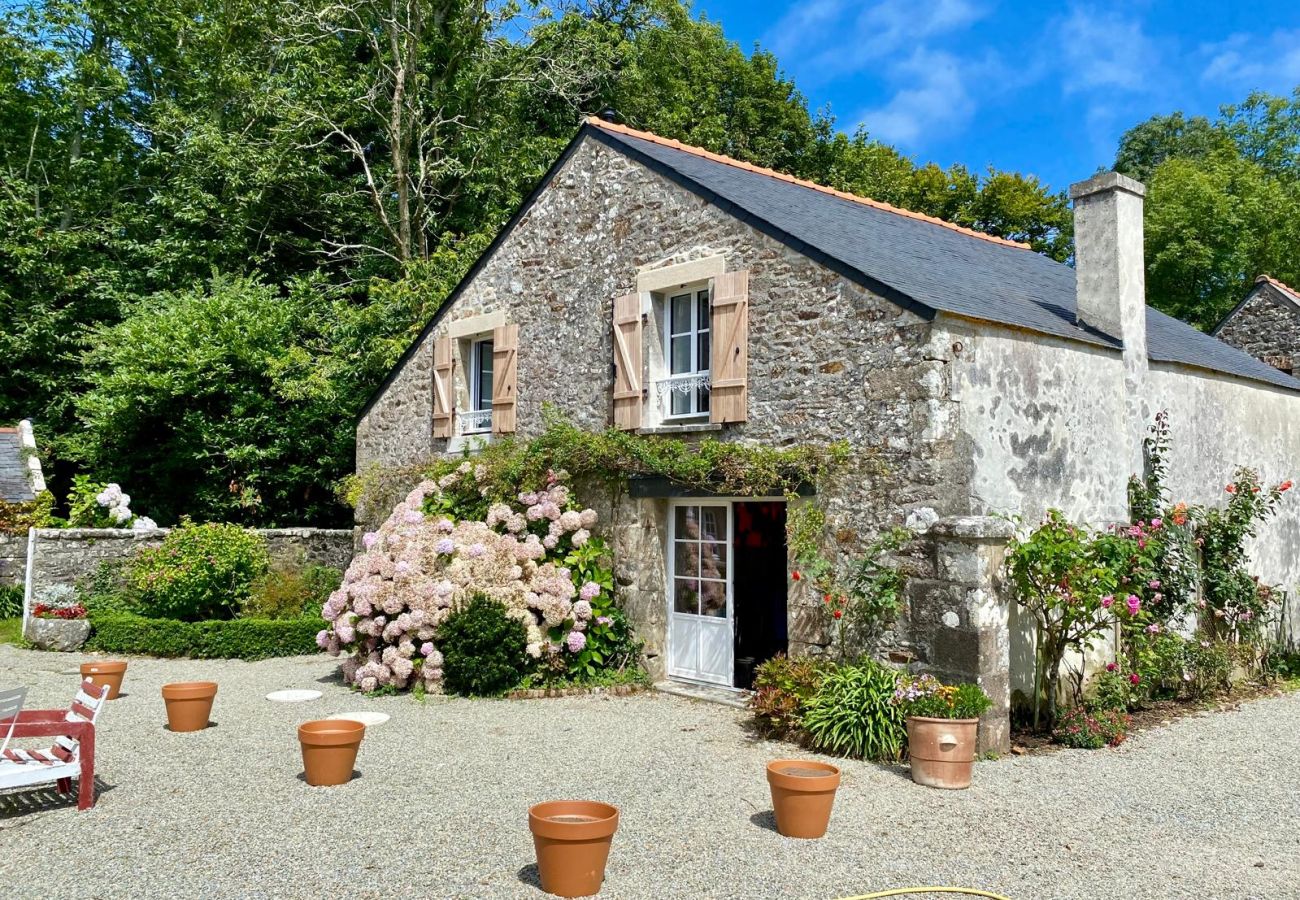 Les écuries du manoir de Menez Bihan